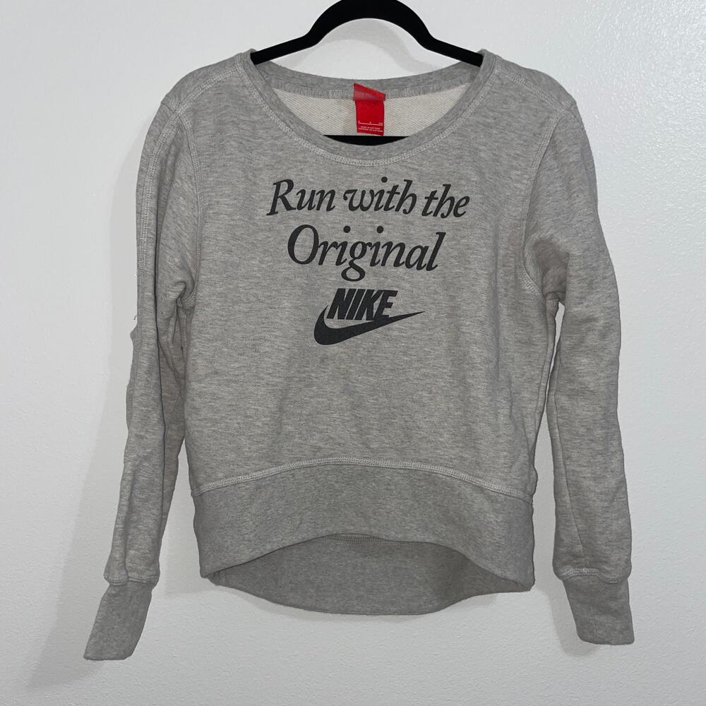 NIKE Run With The Original Gray Pullover Size S